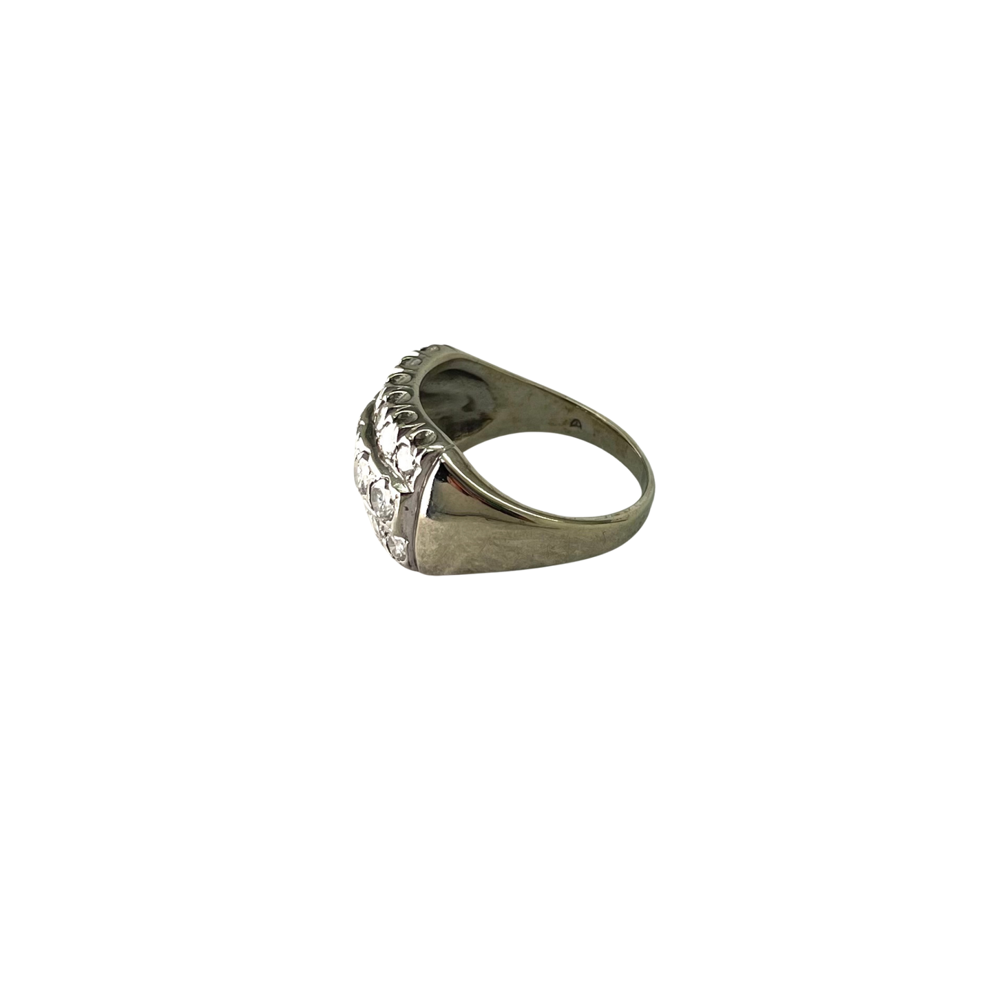 CONS L.H. Natural Diamond 3 Row Ring, 1.61ctw, 14kt