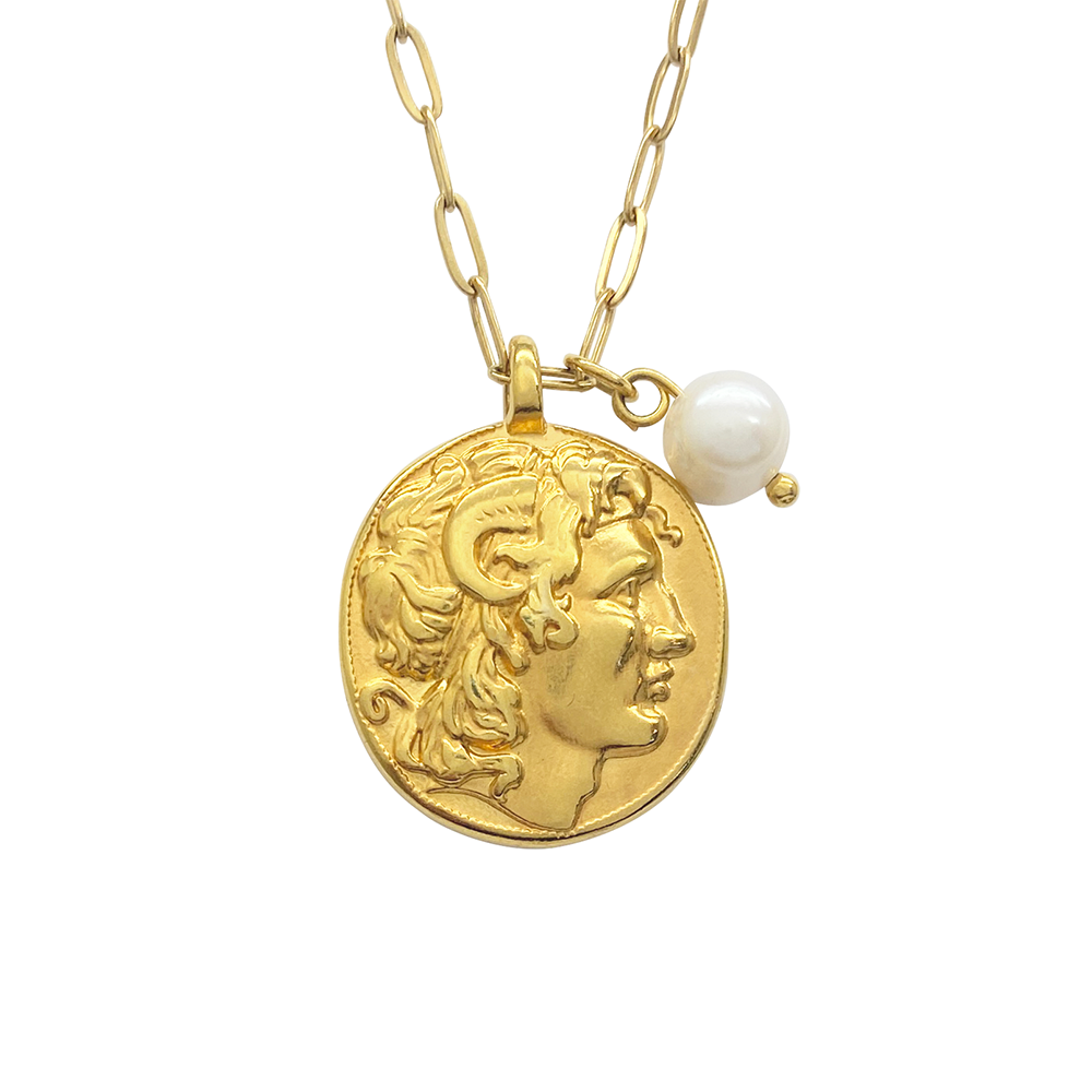 Gold chain necklace with a circular pendantand single pearl