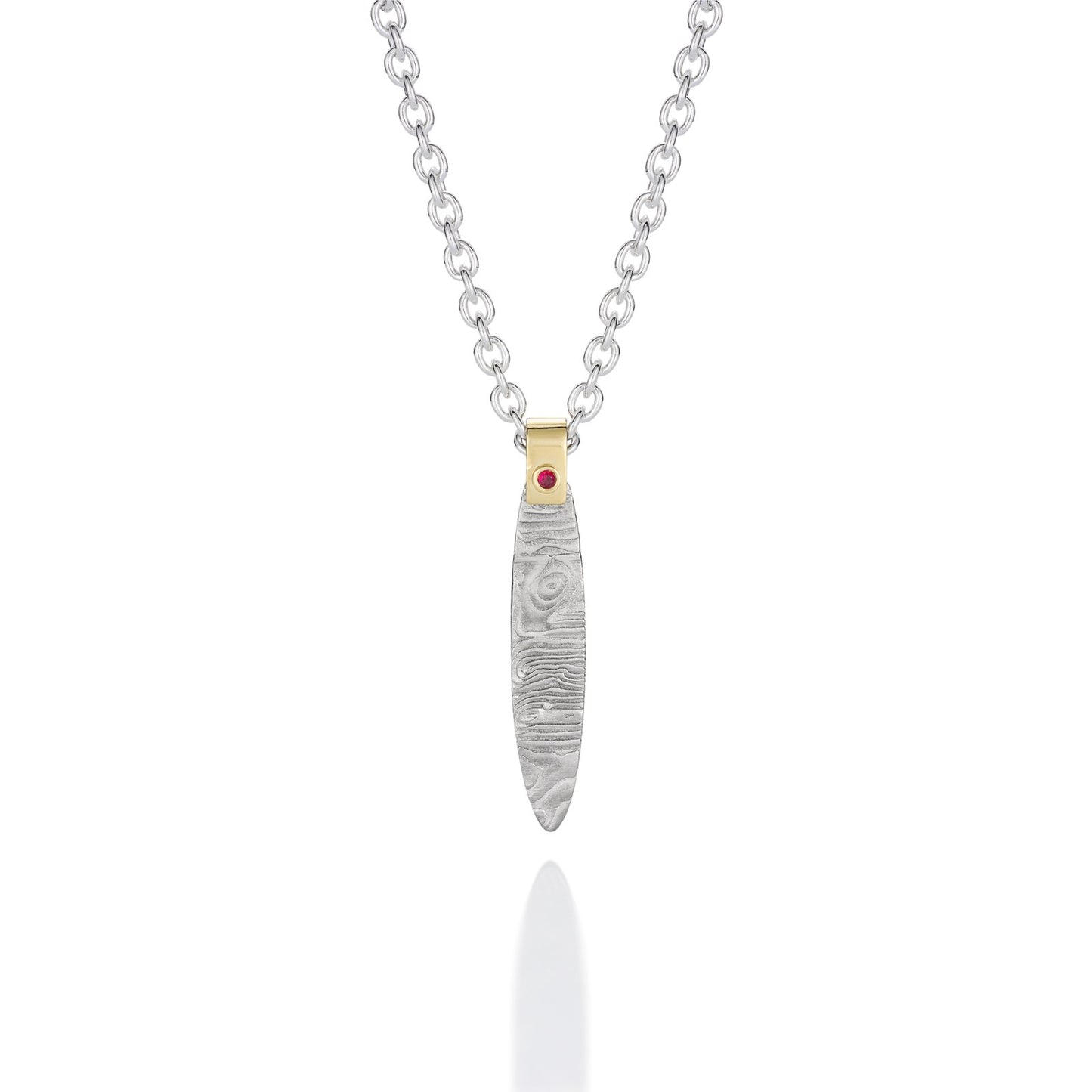 Silver Damascus necklace on a white background