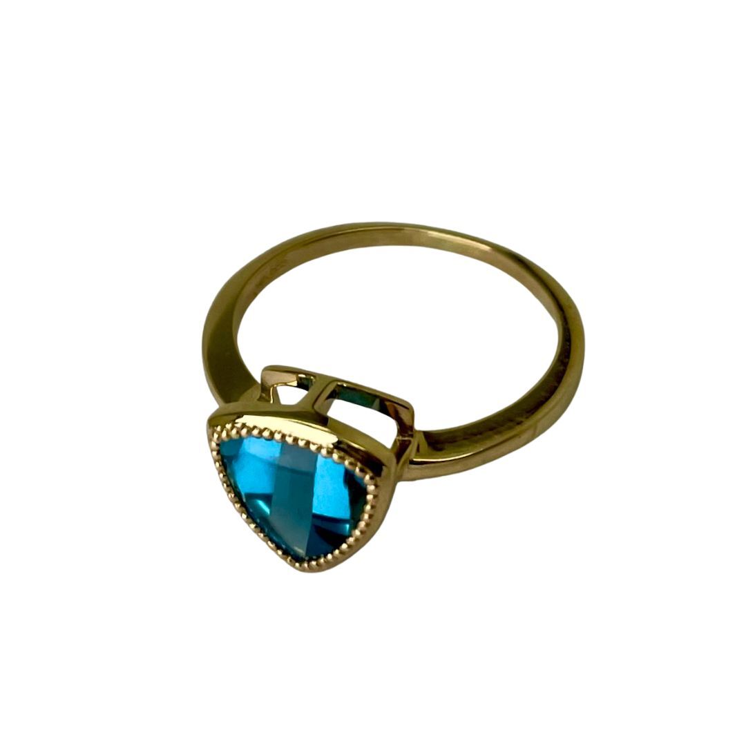Blue Topaz (2.53ctw) Solitare Ring 14kt