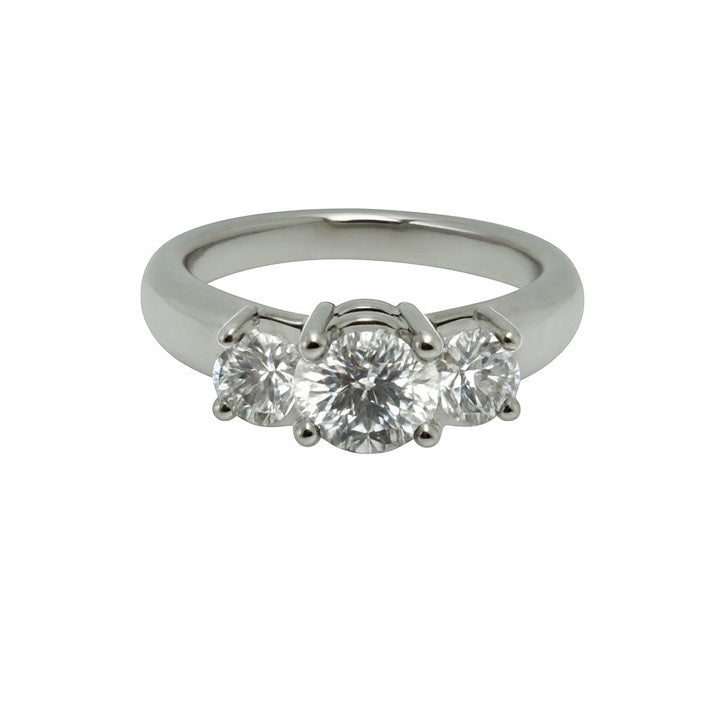 CONS L.H. Natural 3 Diamond Ring 14kt 0.65ctw G/SI2