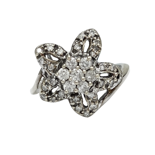 CONS 14kt Natural Diamond Flower Ring